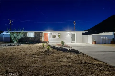 22470 Fawnridge Drive, Palm Springs, CA MLS: CV25051542