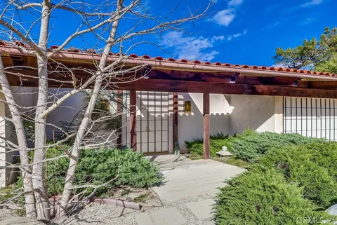 2229 Via Cerritos, Palos Verdes Estates, CA 90274 - MLS#: PW25037831