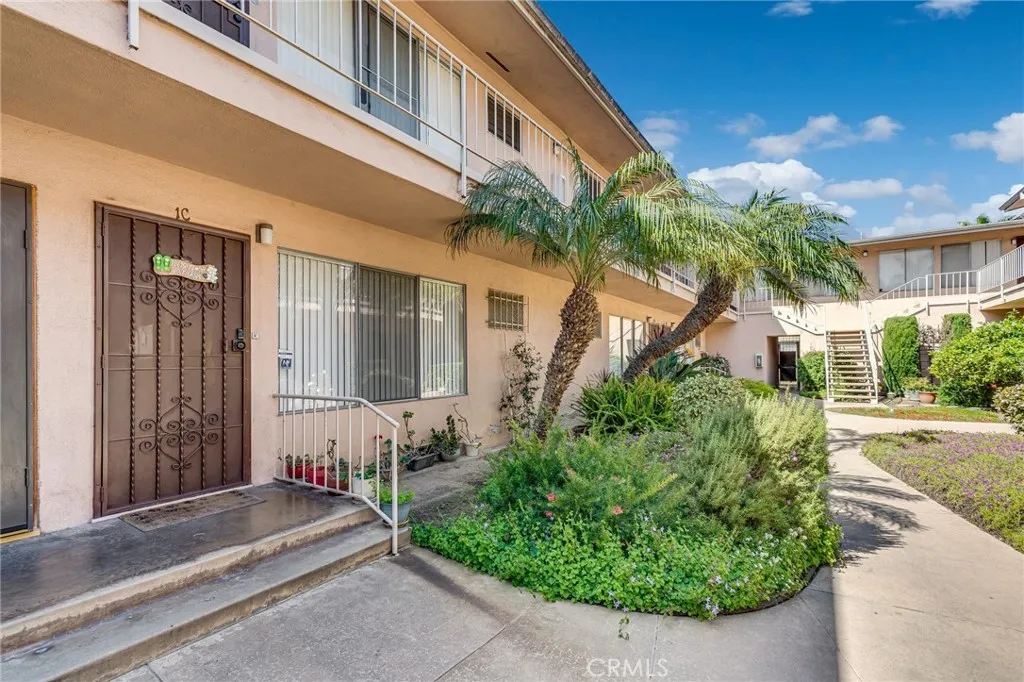 527 Cedar Avenue Unit 1C, Long Beach, CA 90802