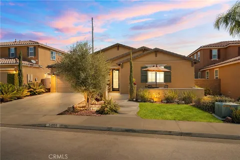 34904 Skyflower Drive, Murrieta, CA 92563 - MLS#: SW25044017