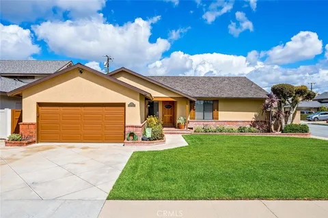 4607 Lemon Cir, Cypress, CA 90630 - MLS#: PW25057025