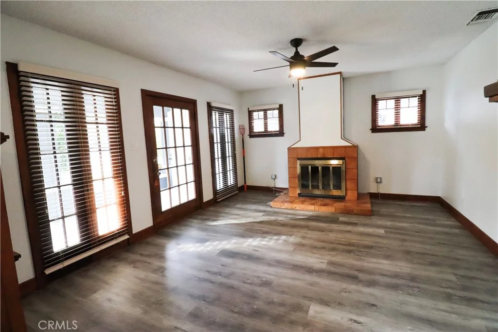 3152 Lime St Unit A, Riverside, CA 92501 photo 5