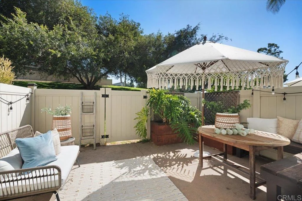 328 Winsome Place, Encinitas, CA 92024 photo 5