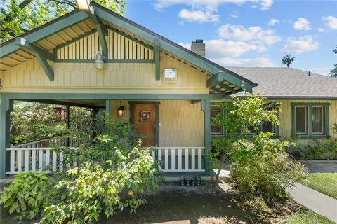 1156 E Howard Street, Pasadena, CA MLS: SR25102223