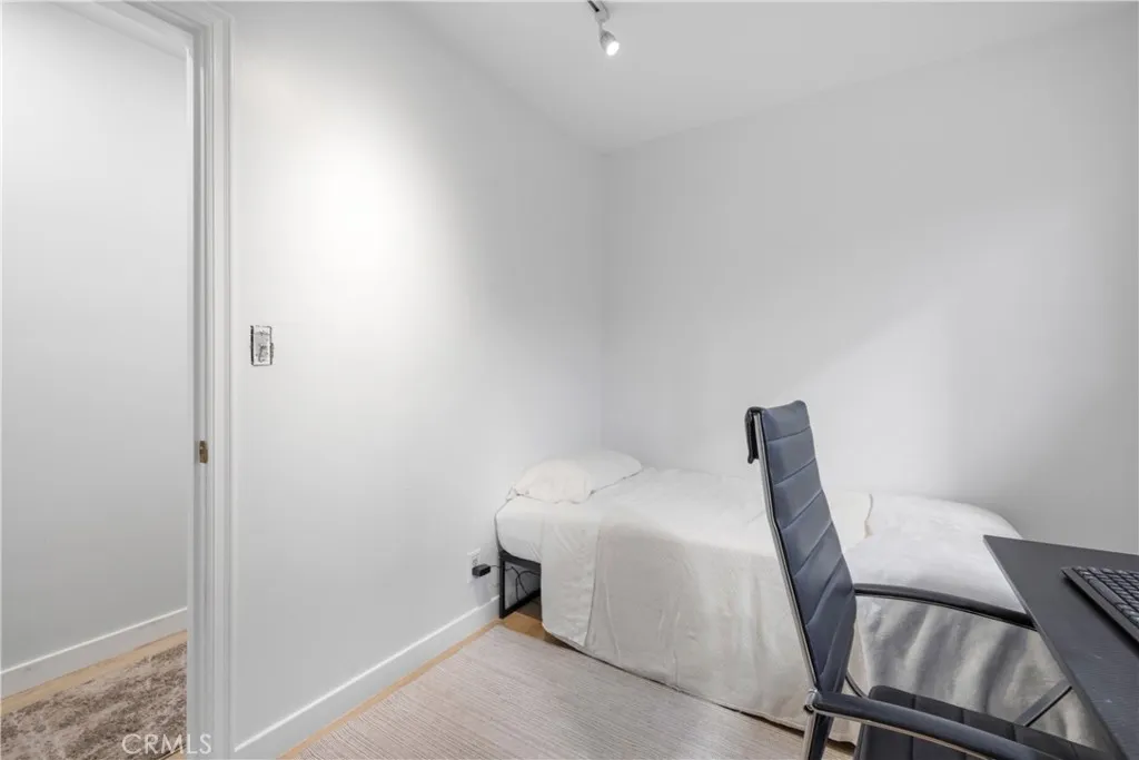 Additional image 36 of 25048 Wheeler Rd, Newhall, CA 91321