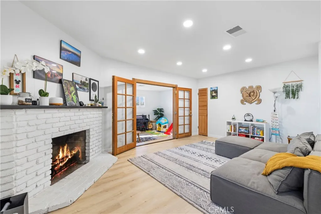 Additional image 17 of 25048 Wheeler Rd, Newhall, CA 91321