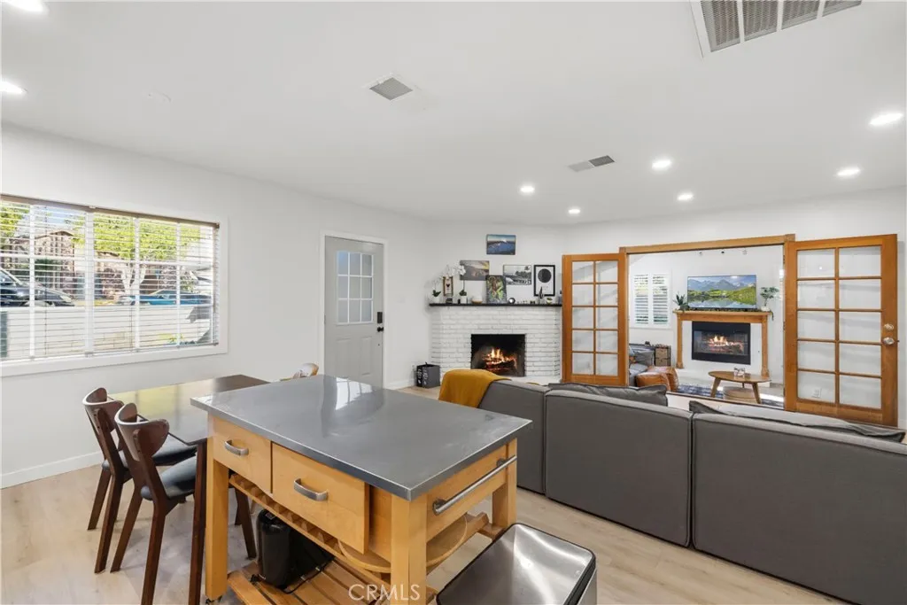 Additional image 88 of 25048 Wheeler Rd, Newhall, CA 91321