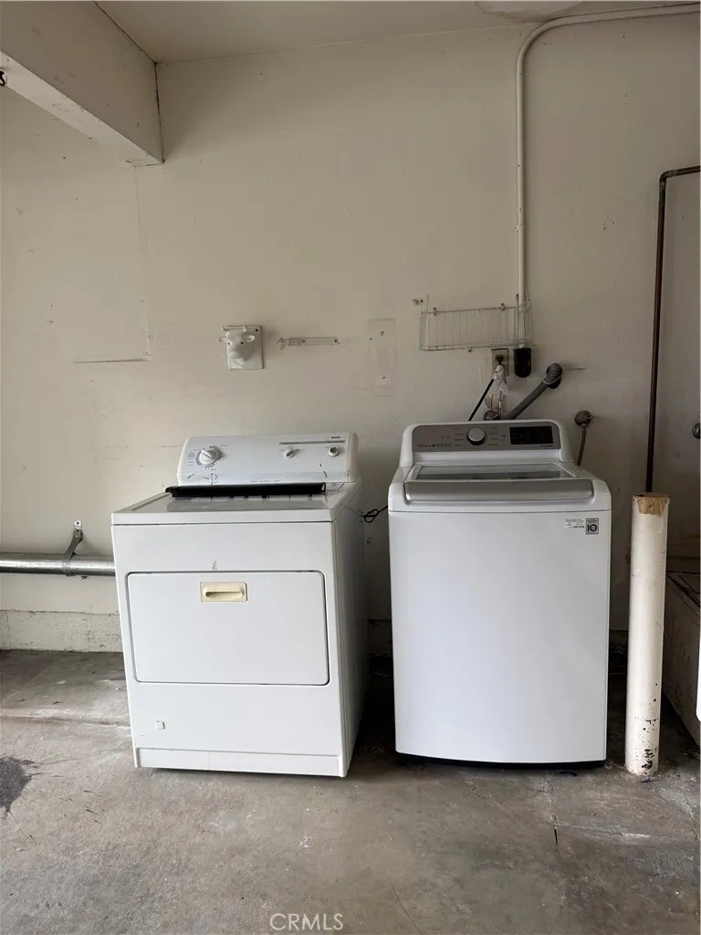 Additional image 60 of 11738 Moorpark Street Unit A, Studio City, CA 91604