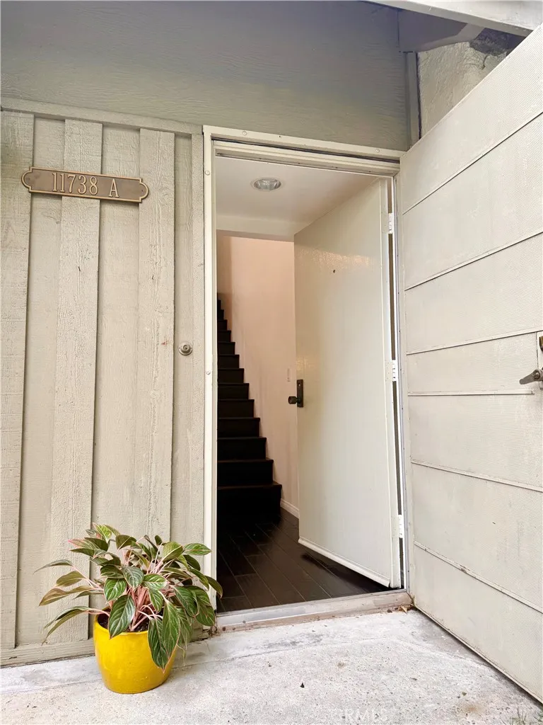 Additional image 38 of 11738 Moorpark Street Unit A, Studio City, CA 91604