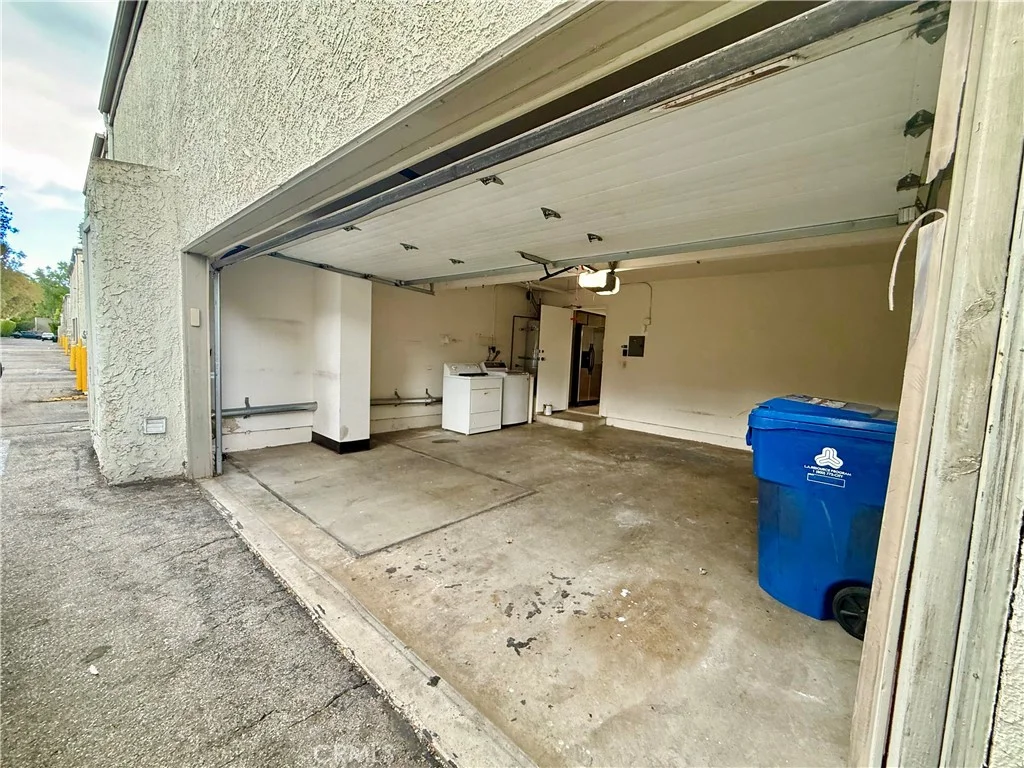 Additional image 26 of 11738 Moorpark Street Unit A, Studio City, CA 91604