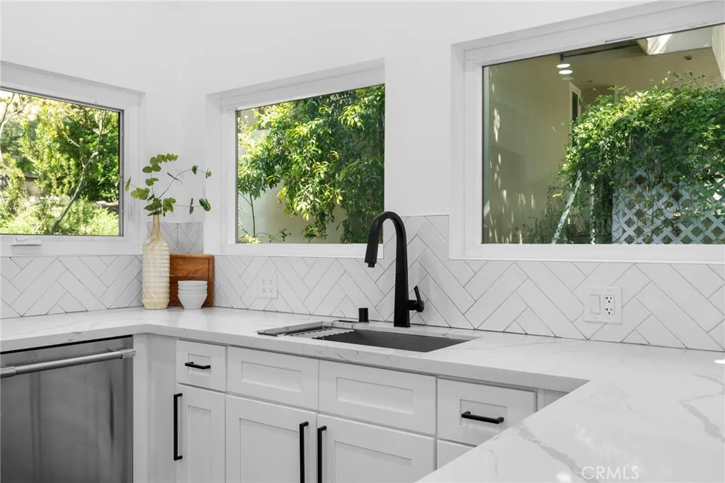 Additional image 89 of 2946 Graceland Way, Glendale, CA 91206