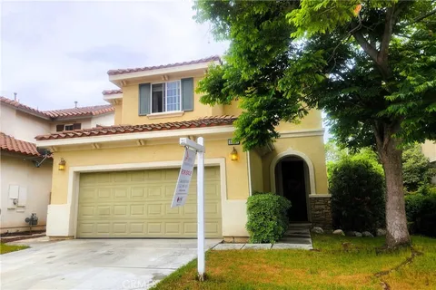 33561 Cedar Creek Lane, Lake Elsinore, CA MLS: PW24187779
