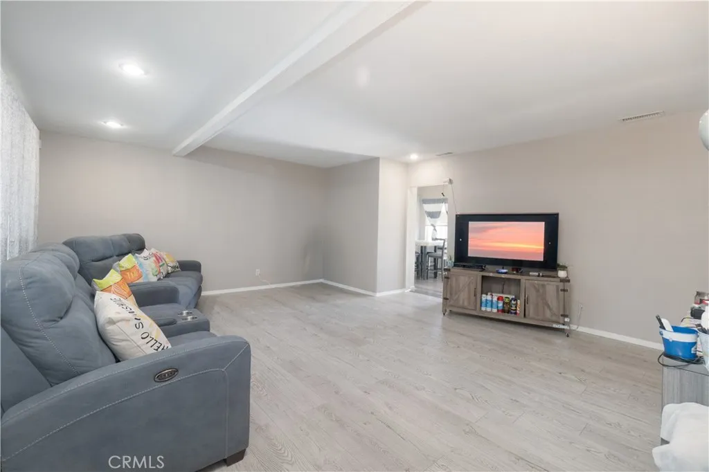 Additional image 3 of 14888 Ivy Avenue, Fontana, CA 92335
