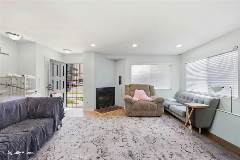 Additional image 18 of 19231 Sherman Way Unit 1, Reseda, CA 91335