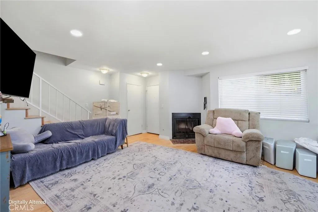 Additional image 19 of 19231 Sherman Way Unit 1, Reseda, CA 91335