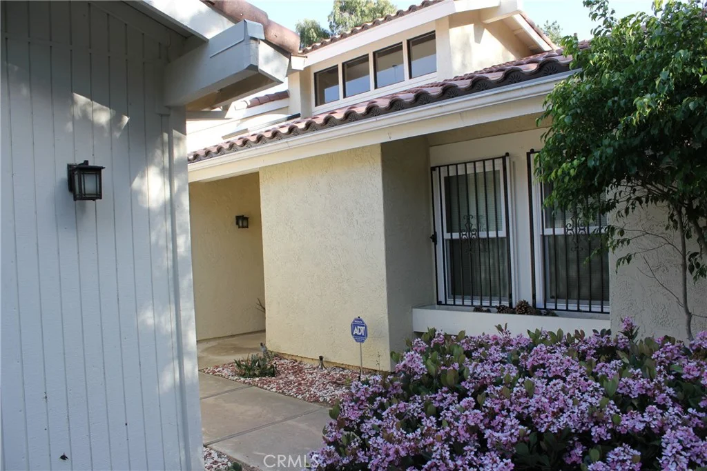 2205 Via Tabara, La Jolla, CA 92037 photo 2
