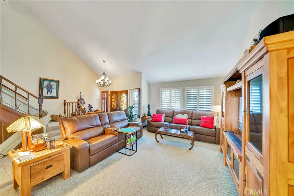 433 Fairway Dr, Palmdale, CA 93551 photo 5