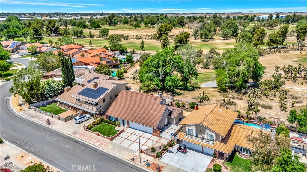 433 Fairway Dr, Palmdale, CA 93551 photo 4