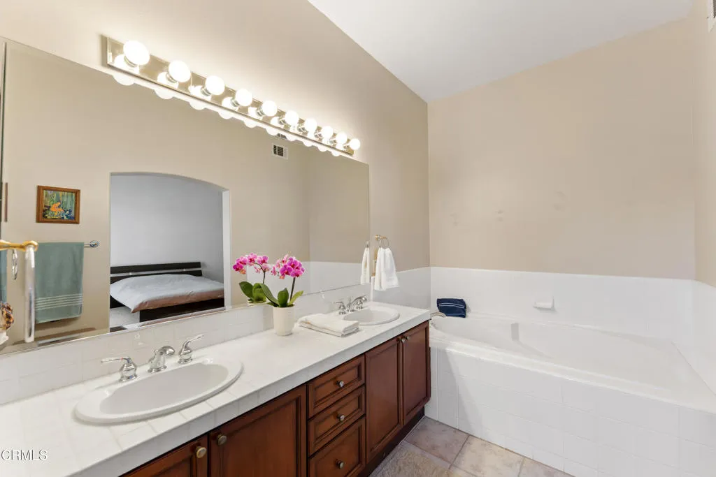 Additional image 25 of 1022 Corte Augusta, Camarillo, CA 93010