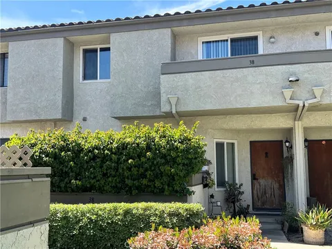 38 Brownfield Lane, Pomona, CA MLS: OC25086440