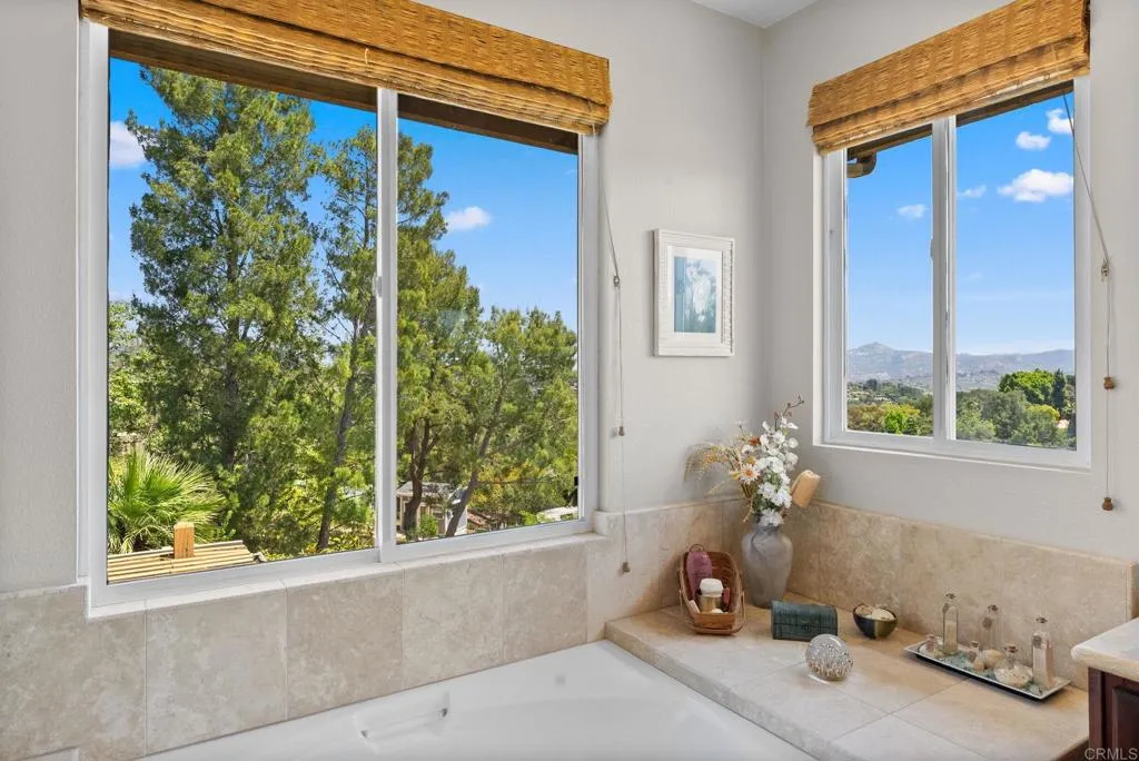 Additional image 107 of 1334 Emeraude Glen, Escondido, CA 92029