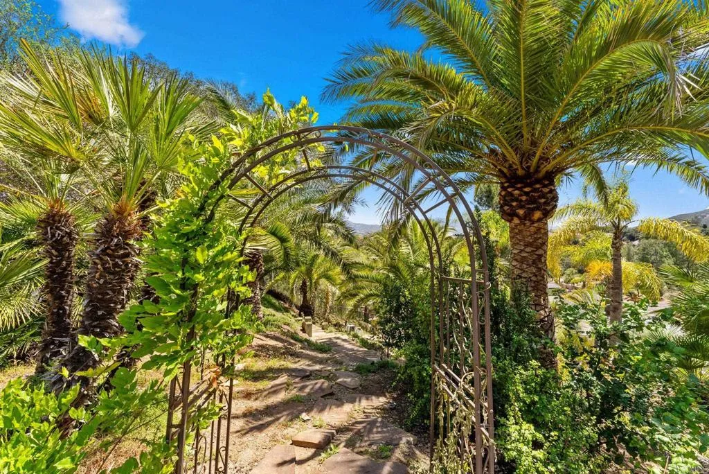 Additional image 36 of 1334 Emeraude Glen, Escondido, CA 92029