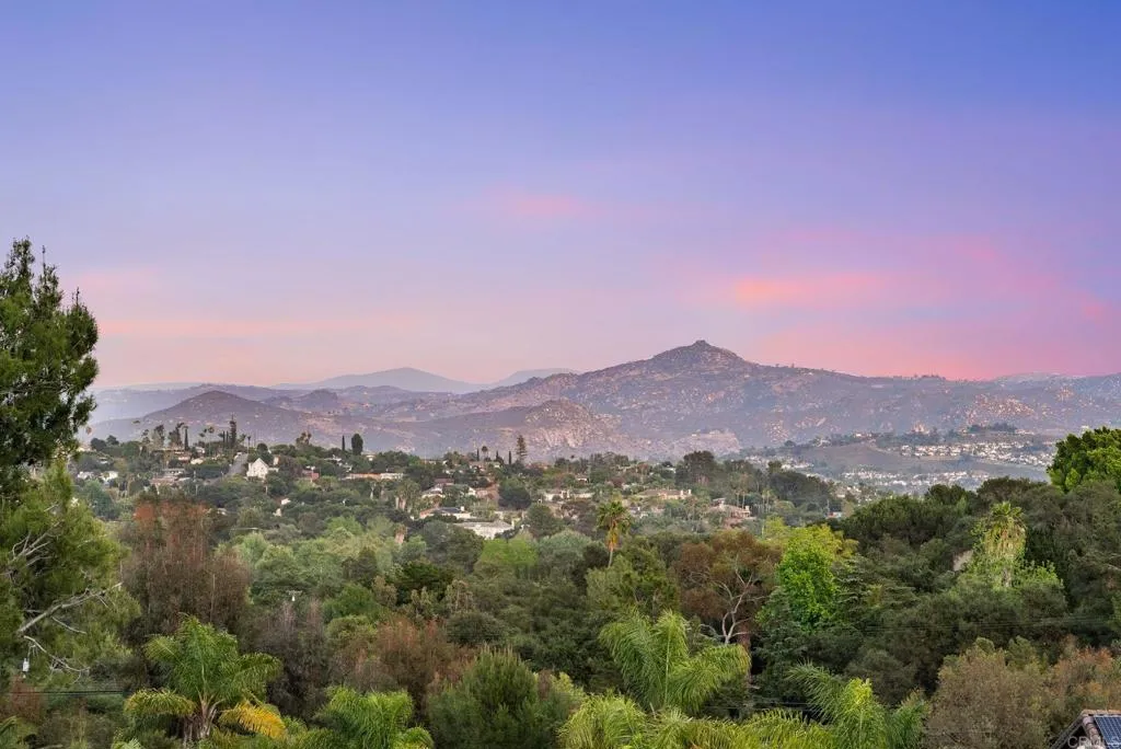 Additional image 123 of 1334 Emeraude Glen, Escondido, CA 92029