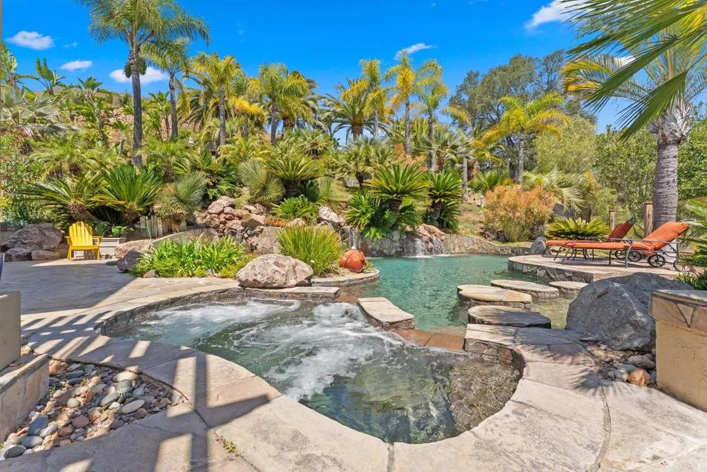 Additional image 88 of 1334 Emeraude Glen, Escondido, CA 92029