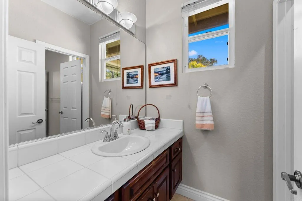 Additional image 50 of 1334 Emeraude Glen, Escondido, CA 92029