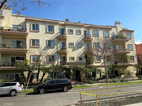 132 S Maple Drive Unit 101, Beverly Hills, CA MLS: AR25018805