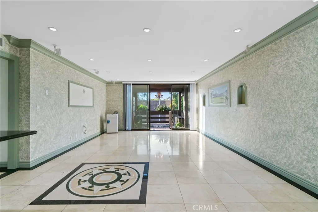 7742 Redlands St Unit H1021  