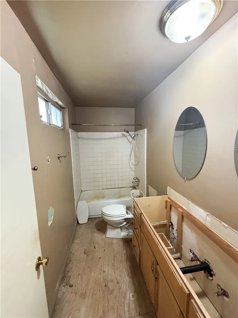 Additional image 52 of 206 E Fig Avenue, Monrovia, CA 91016