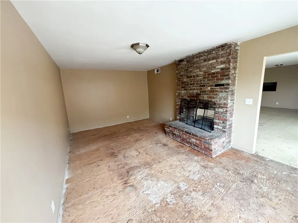 Additional image 10 of 206 E Fig Avenue, Monrovia, CA 91016