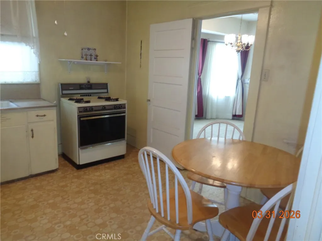 Additional image 27 of 723 E 9th Street, Upland, CA 91786