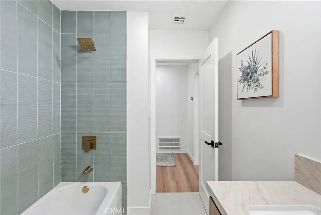 Additional image 26 of 6926 E Peabody St, Long Beach, CA 90808