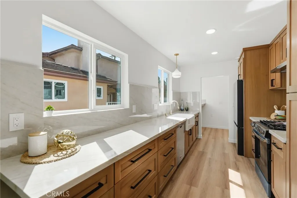 Additional image 60 of 6926 E Peabody St, Long Beach, CA 90808