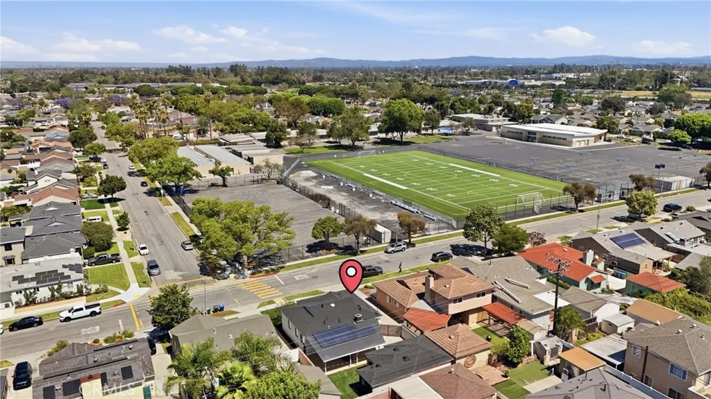 Additional image 87 of 6926 E Peabody St, Long Beach, CA 90808