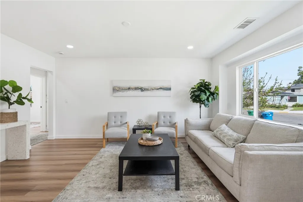 Additional image 54 of 6926 E Peabody St, Long Beach, CA 90808