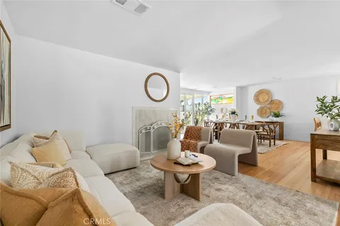 6454 Baird Avenue, Reseda, CA MLS: SR25109655