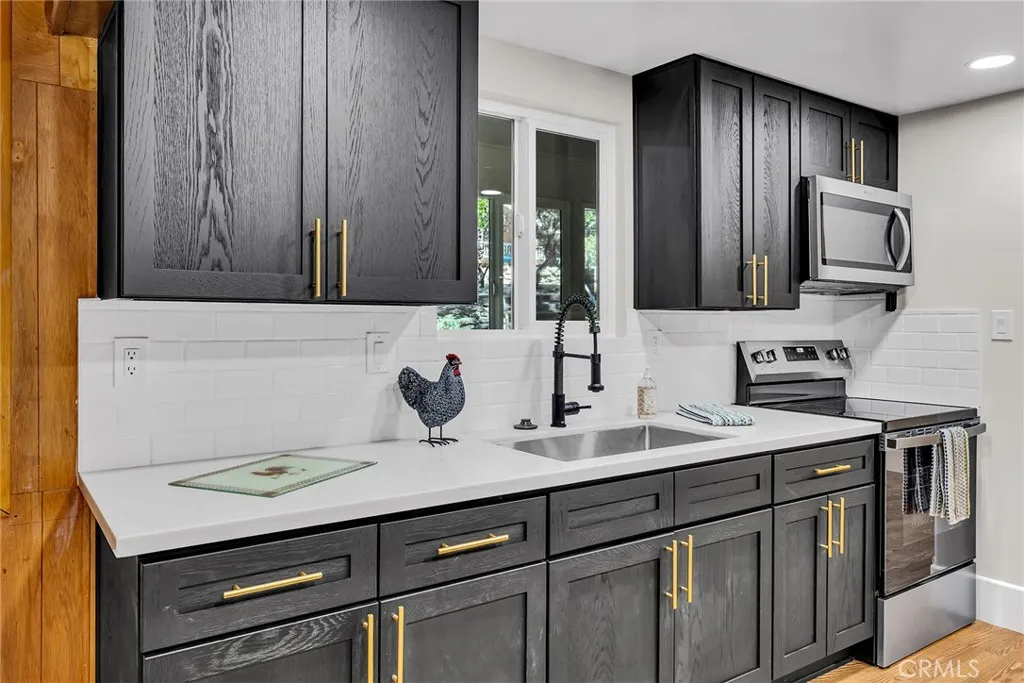 Additional image 75 of 52835 Sugar Pine Dr, Idyllwild, CA 92549