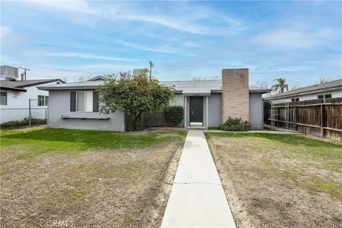 1013 Meredith Drive, Bakersfield, CA 93304 - MLS#: SR25045508