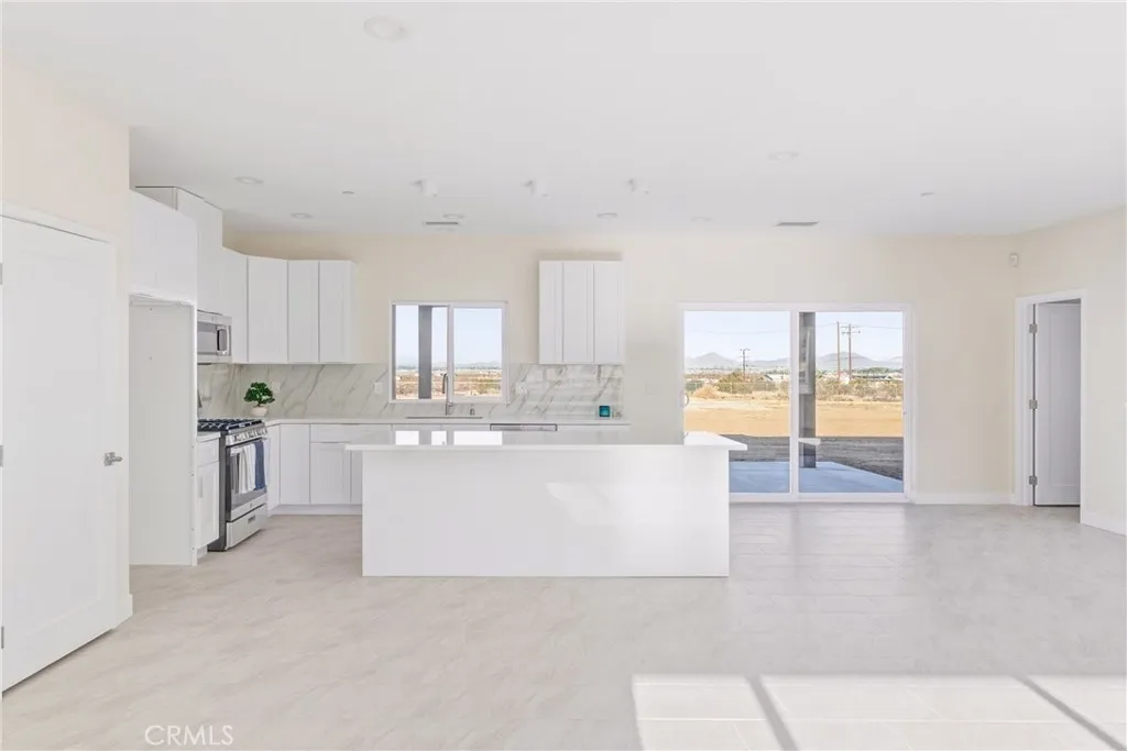 Additional image 61 of 15192 Barbara, Apple Valley, CA 92307