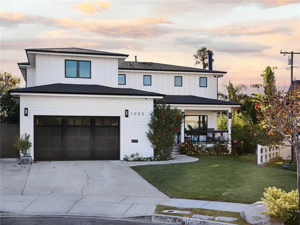 1005 E Walnut Ave, El Segundo, CA 90245 photo 2