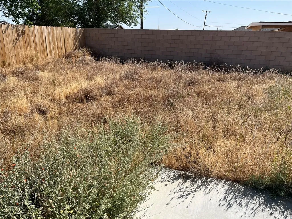 Additional image 27 of 8625 Bay Ave, California City, CA 93505