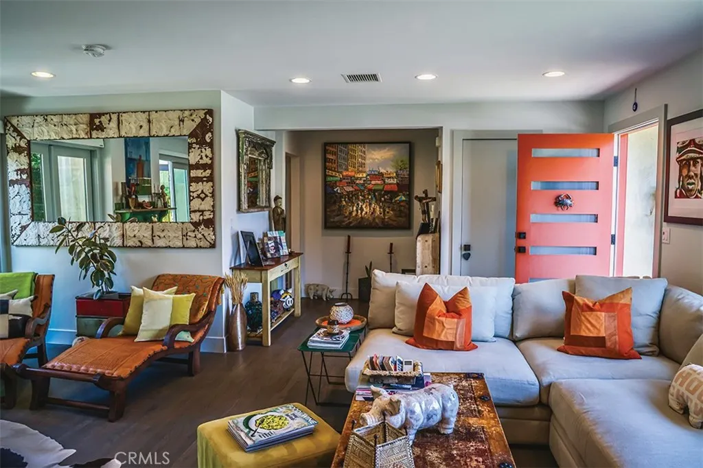 Additional image 8 of 363 La Perle Lane, Costa Mesa, CA 92627