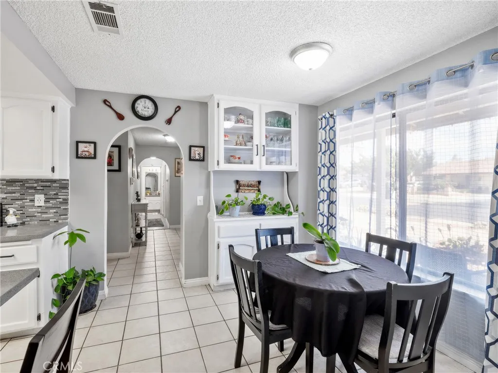 Additional image 40 of 15880 Elcona Place, Victorville, CA 92395