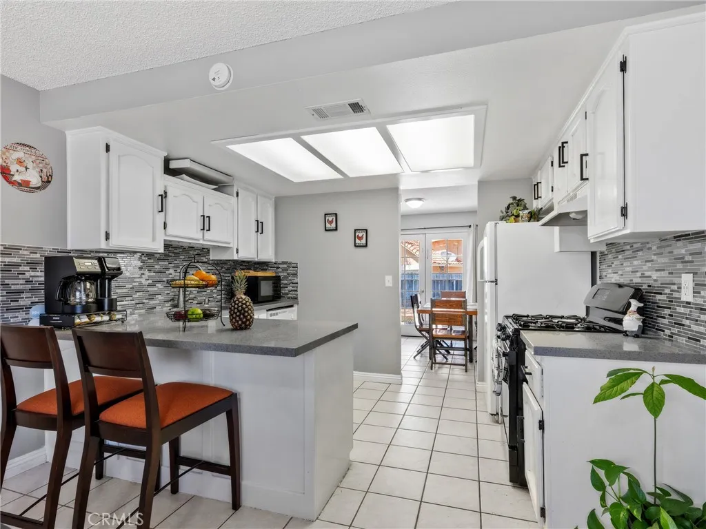 Additional image 9 of 15880 Elcona Place, Victorville, CA 92395