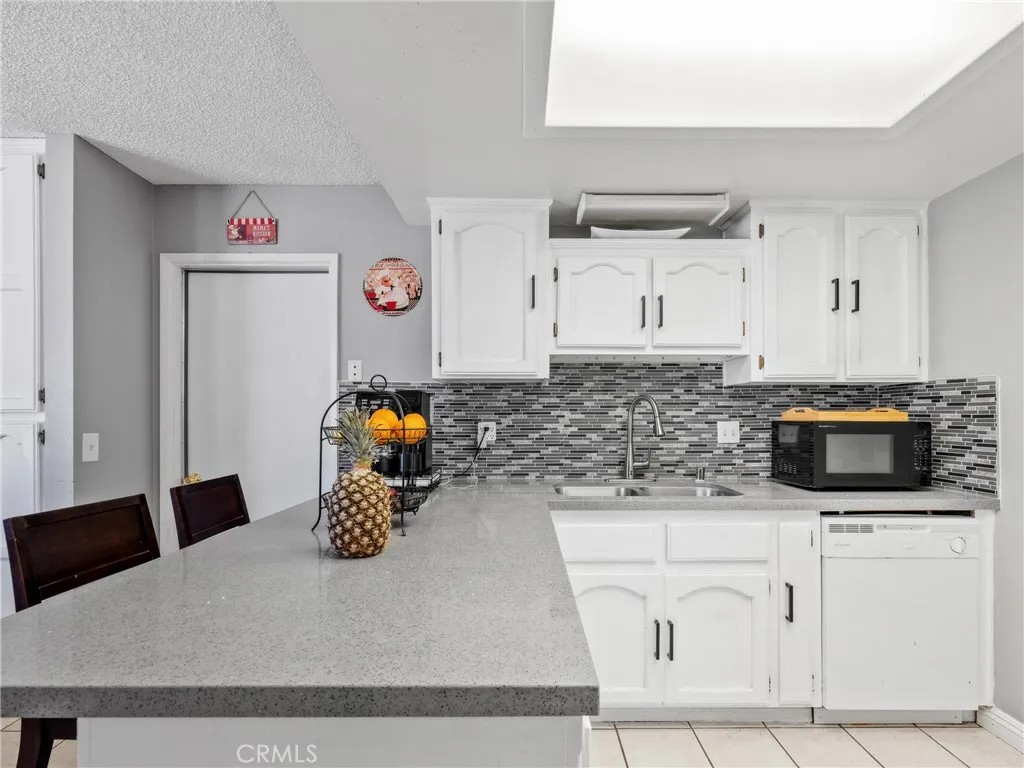 Additional image 8 of 15880 Elcona Place, Victorville, CA 92395