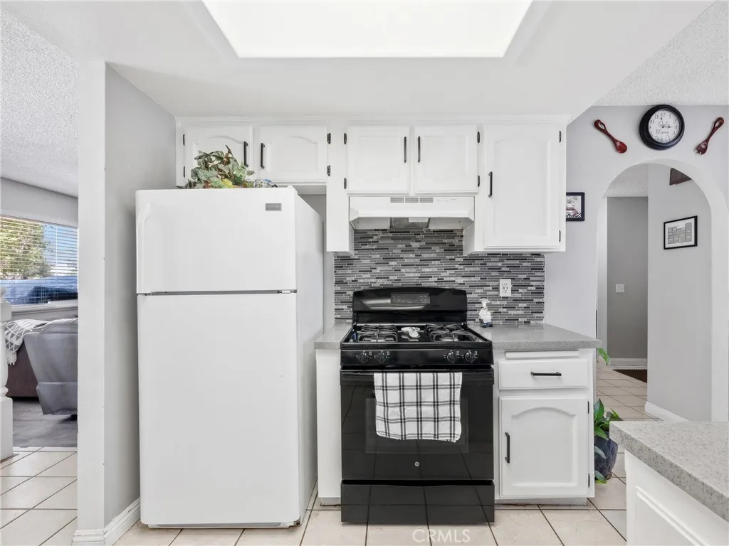 Additional image 36 of 15880 Elcona Place, Victorville, CA 92395