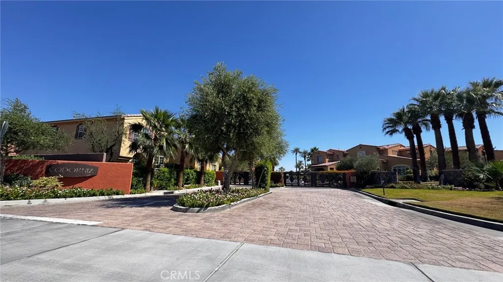 52202 Rosewood Ln, La Quinta, CA 92253